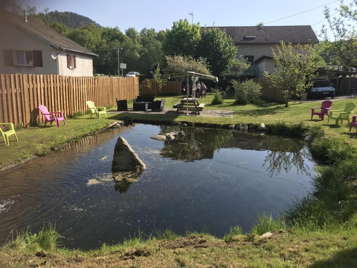 Logis Auberge De La Poirie Tendon Kültér fotó